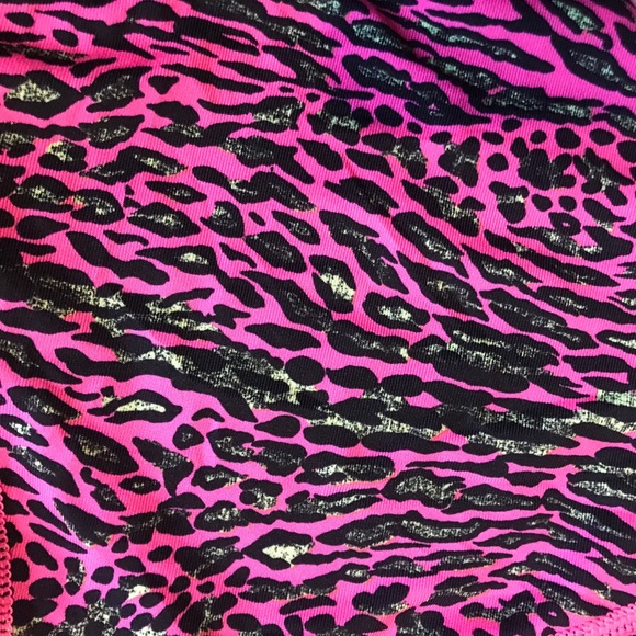 🔥Nike Dri-Fit Printed Cropped Pants Size Medium - Picture 4 of 4